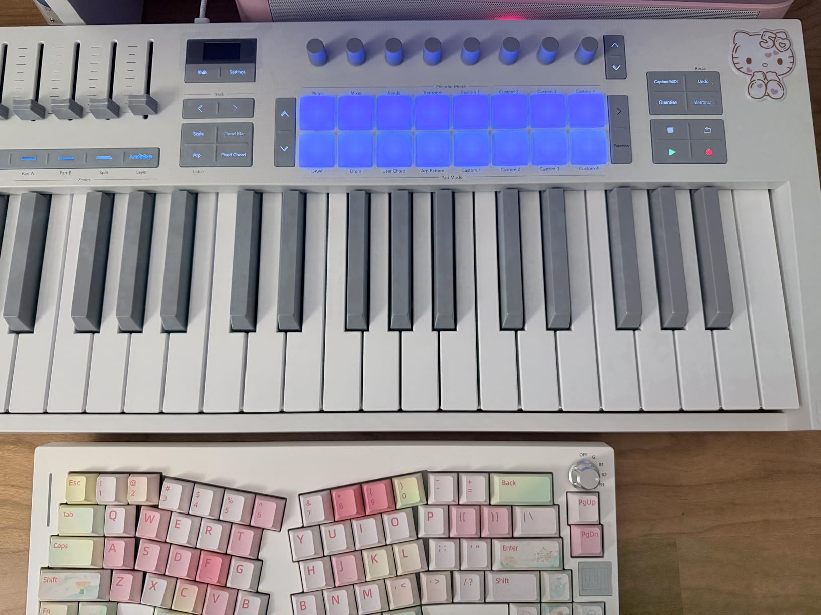 Novation Launchkey 49 MK4 - 49 key Semi-Weighted, USB, MIDI Keyboard Controller with DAW Integration. Chord & Scale Modes, 8 Drum Pads, & Arpeggiator - Includes Software Bundle for Music Production customer photo 1