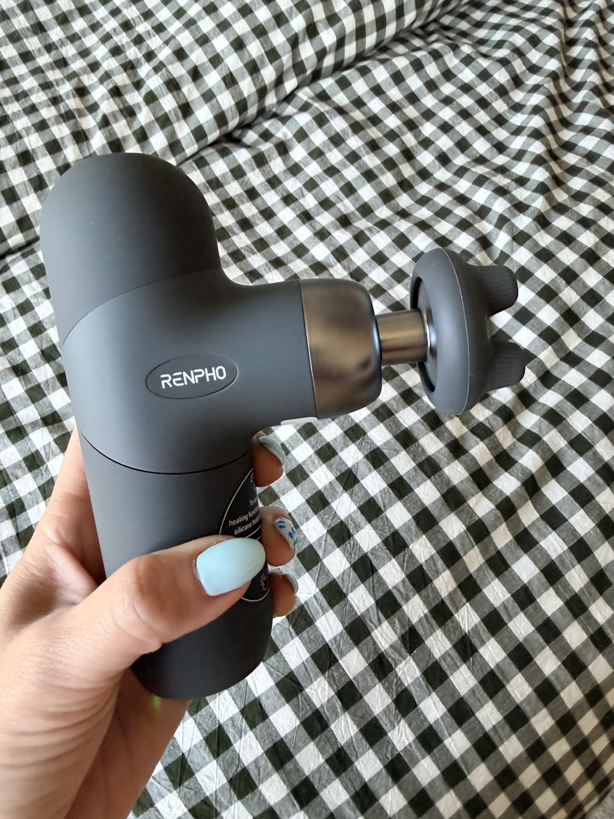 RENPHO Mini Thermal Massage Gun with Heat, Portable Deep Tissue Percussion Massager with 4 Heads for Neck & Back Comfort, Ultra-Quiet Operation for Home, Office & Travel, Includes Compact Carry Case customer photo 1