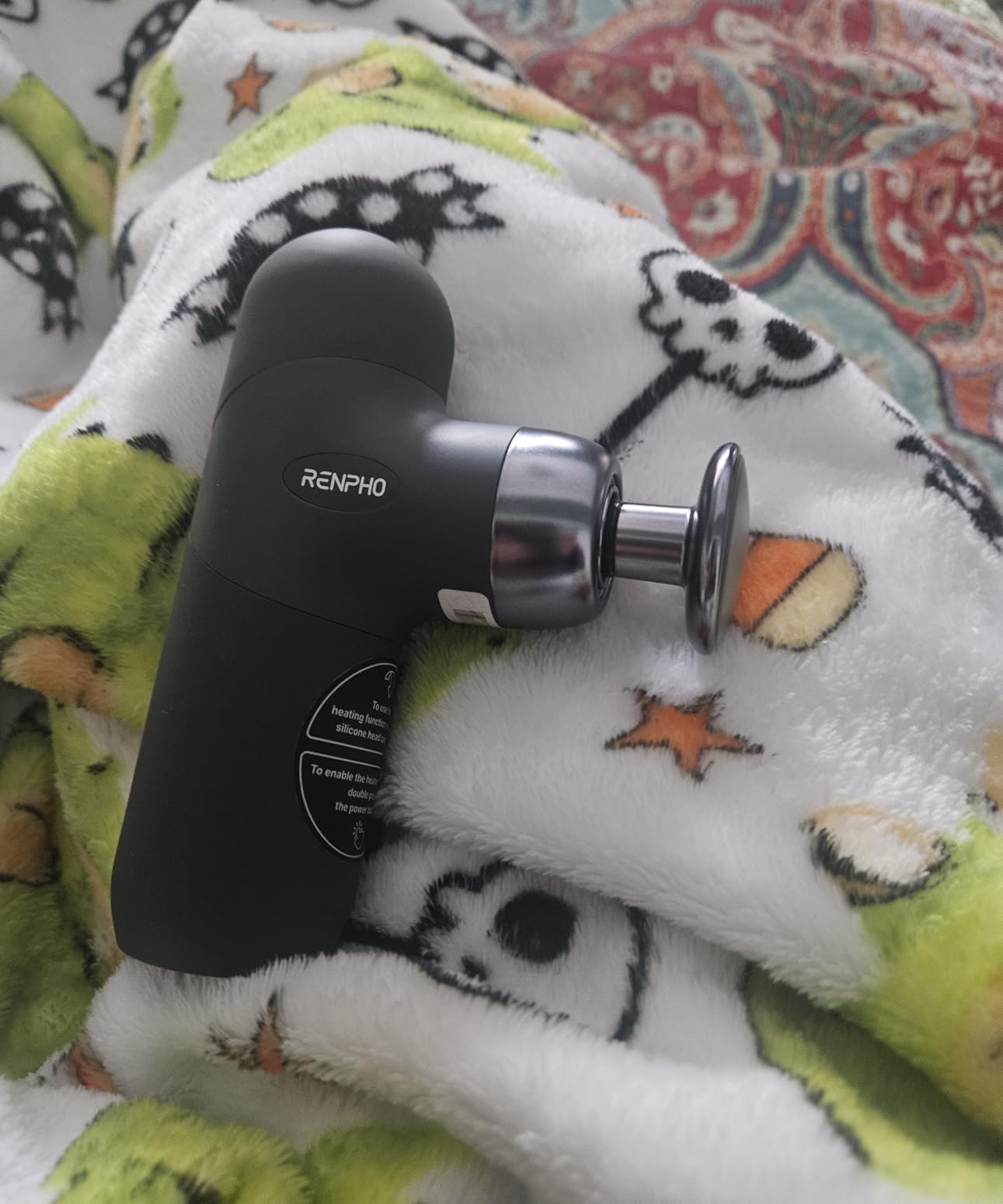 RENPHO Mini Thermal Massage Gun with Heat, Portable Deep Tissue Percussion Massager with 4 Heads for Neck & Back Comfort, Ultra-Quiet Operation for Home, Office & Travel, Includes Compact Carry Case customer photo 2