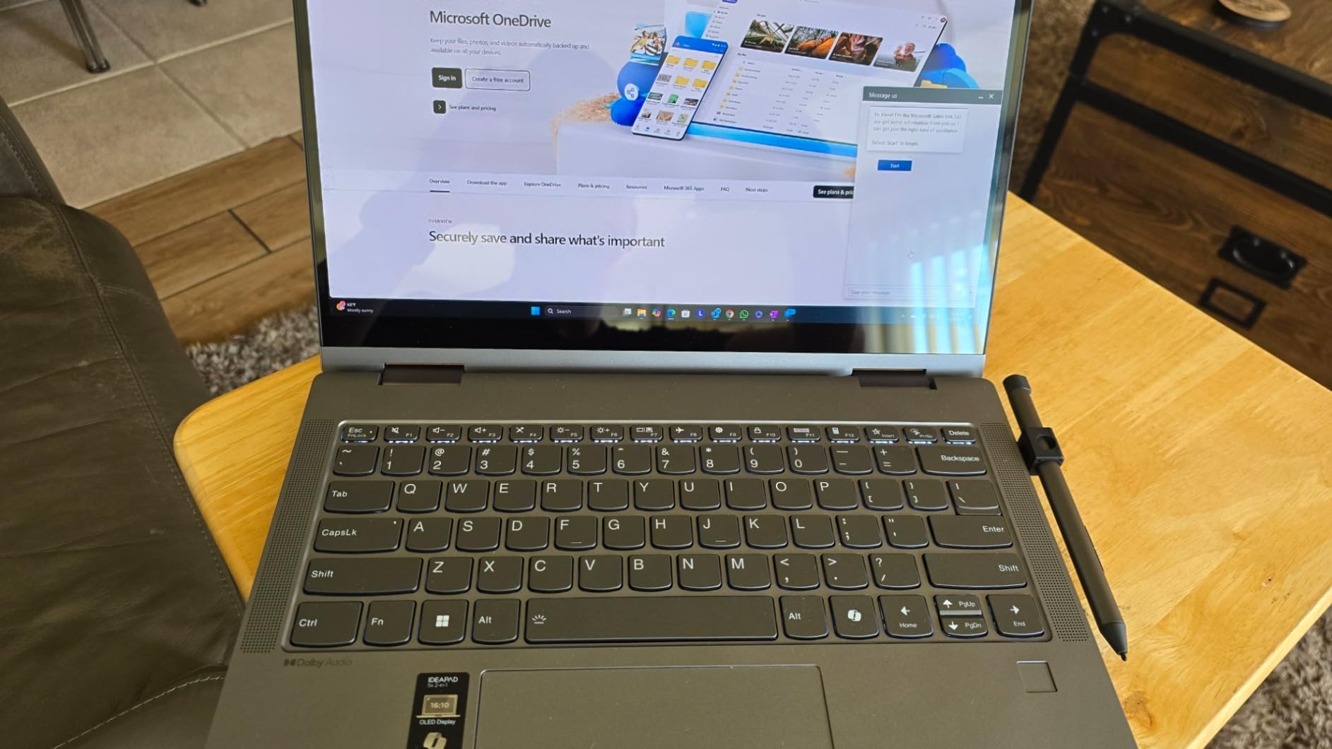 Lenovo IdeaPad 5X 2-in-1 Copilot+ Extra-Long Battery Life 14