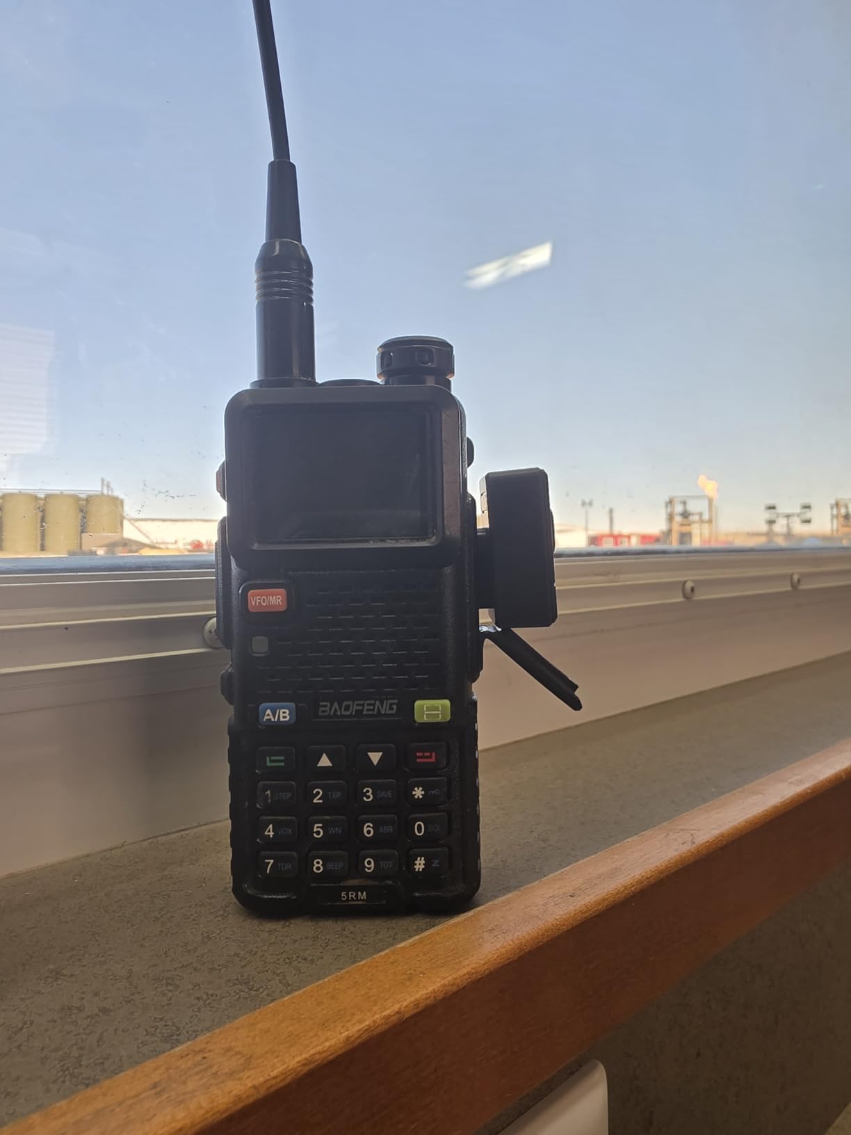 ABBREE Ham Radio Wireless Handheld Speaker Mic, 2 Pin Shoulder Microphone for Baofeng 5RM UV-5R, BF-F8HP PRO, AR-152, K5PLUS, GM-15Pro, UV-5G Plus UV-32 GM21 Walkie Talkie Accessories customer photo 1
