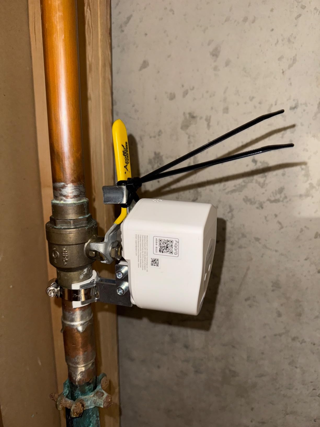 Aqara Smart Valve Controller T1, Matter Over Bridge, Requires Aqara Zigbee 3.0 Hub, Combined with Water Leak Detectors for Home, Supports App Remote Control Shutoff, Supports HomeKit, Alexa, Google customer photo 2