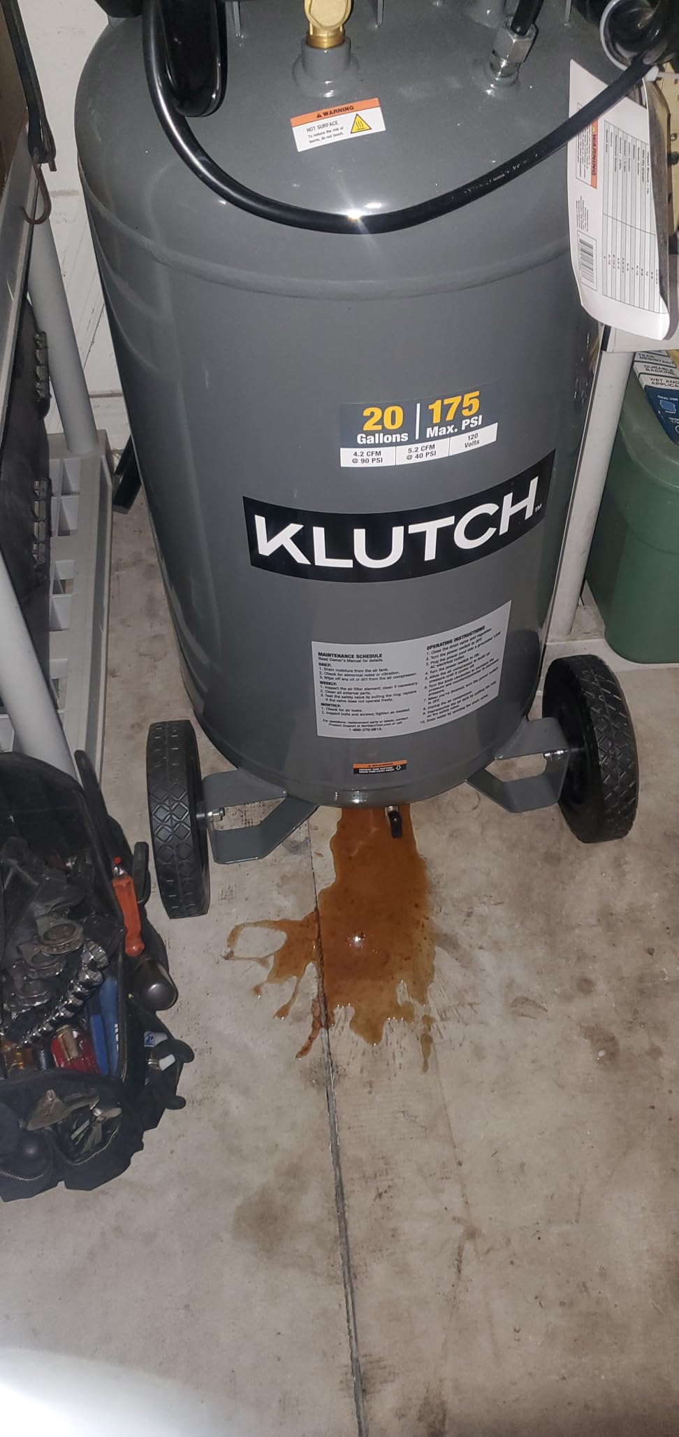 Klutch 60-Gallon Single-Stage Vertical Air Compressor, 3.7 HP, 230 Volts customer photo 2
