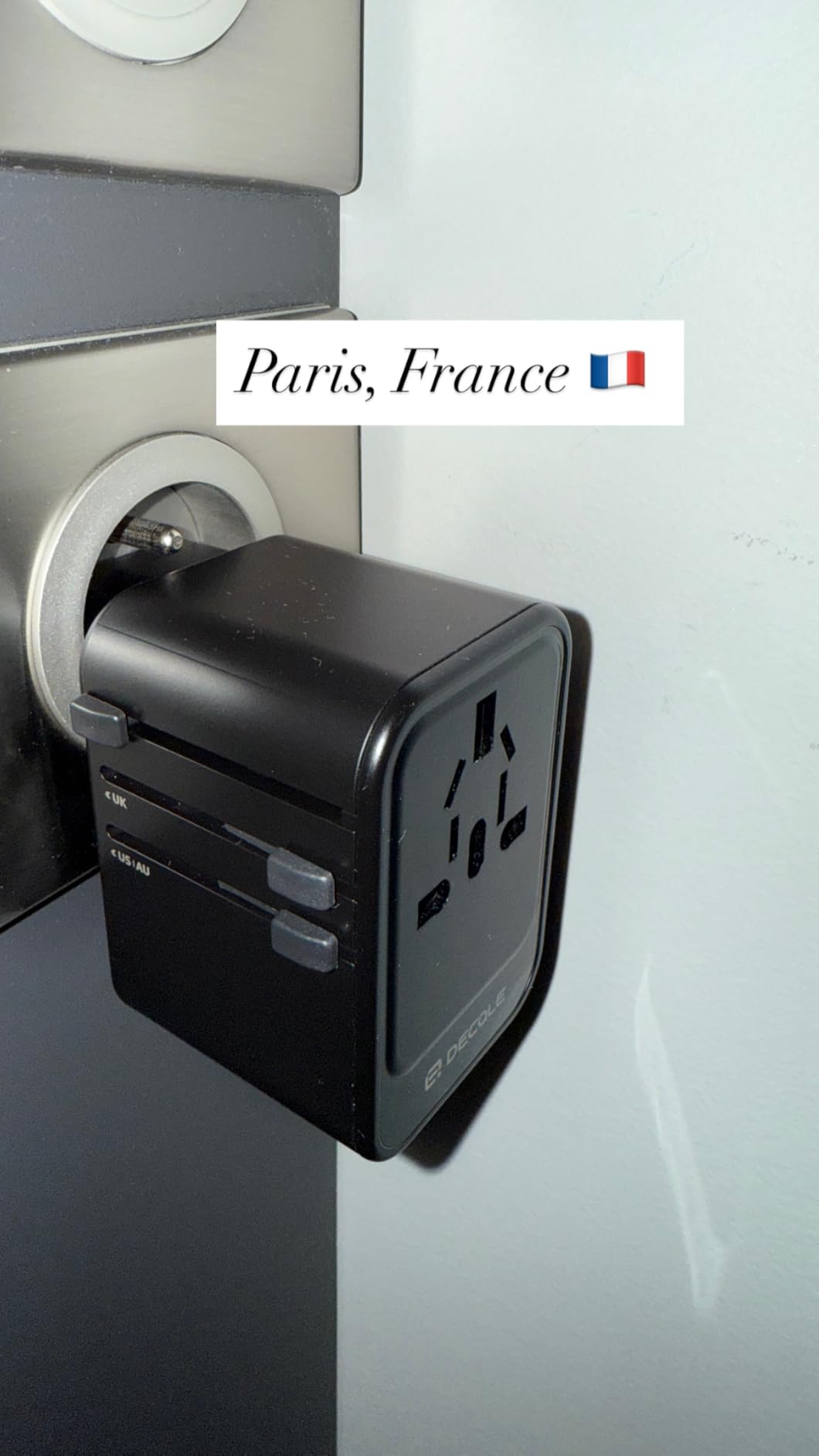 Universal Travel Adapter, International Travel Plug Adapter with 2 USB-C(PD 20W) & 1 USB-A Ports, All in One Portable Adaptor, for USA, UK, EU, AU & 224+ Countries (White) US customer photo 1