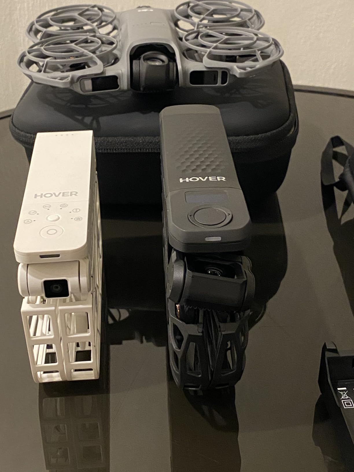 HOVERAir X1 PRO 4K Drone with Camera, Foldable Action Flying Camera with 42 KM/H Follow Speed, 15+ Fully Automatic Flight Modes, Fly Anywhere with OmniTerrain customer photo 1