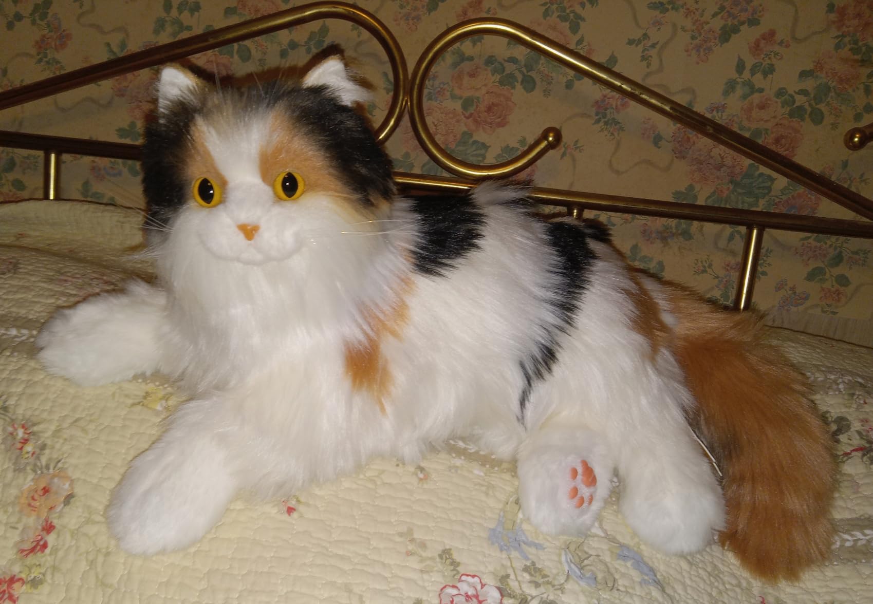 Chongker Interactive Companion Robot Cat Pets, Handmade Weighted Stuffed Animals, Cat Plush Toy with Voice Response, Realistic Heartbeat and Purring, Ragdoll Cat customer photo 2