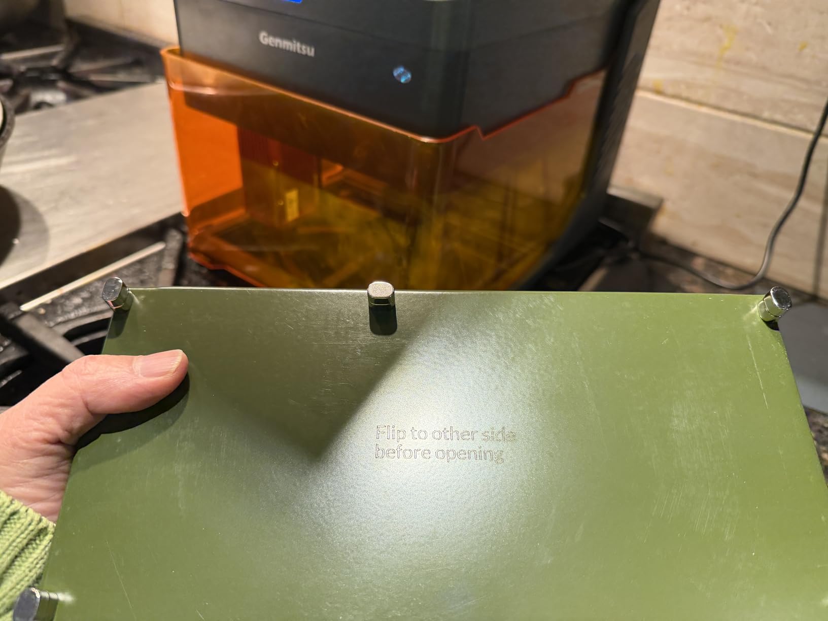 Genmitsu Kiosk 10W 10000mW Laser Engraver, Light Weight & Portable Laser Engraver Machine, Home Laser Cutter with Acrylic Enclosure for Wood/Leather/Metal, 3.9'' x 3.9'' Engraving Area, Safety Class 1 customer photo 1