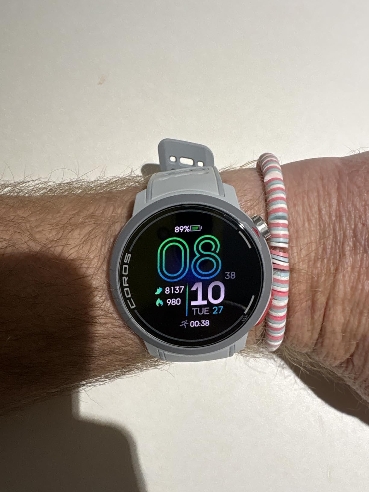 Coros PACE Pro GPS Sport Watch, 1.3-inch AMOLED Touchscreen, Fastest in Class Processor Running Watch, 20 Days Battery Life, Navigation with Global Offline Maps, Sleep Tracking, Running - Black customer photo 1
