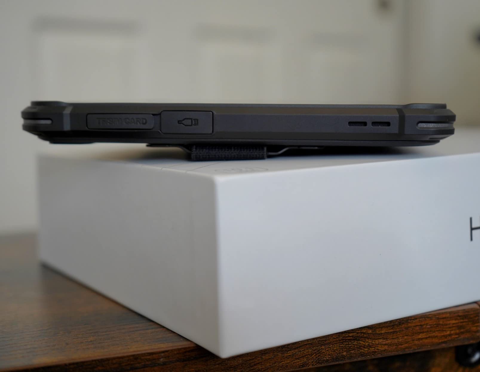 HOTWAV R8 Waterproof Tablet Android 14, 10.1inch HD+ Rugged Tablet, 10800mAh, 12GB + 128GB/TF 1TB, 13MP+5MP Camera Outdoor Work Tablets, Octa-Core/Dual SIM 4G/WLAN 5/IP68&IP69K/Face ID/GPS/OTG Orange customer photo 1