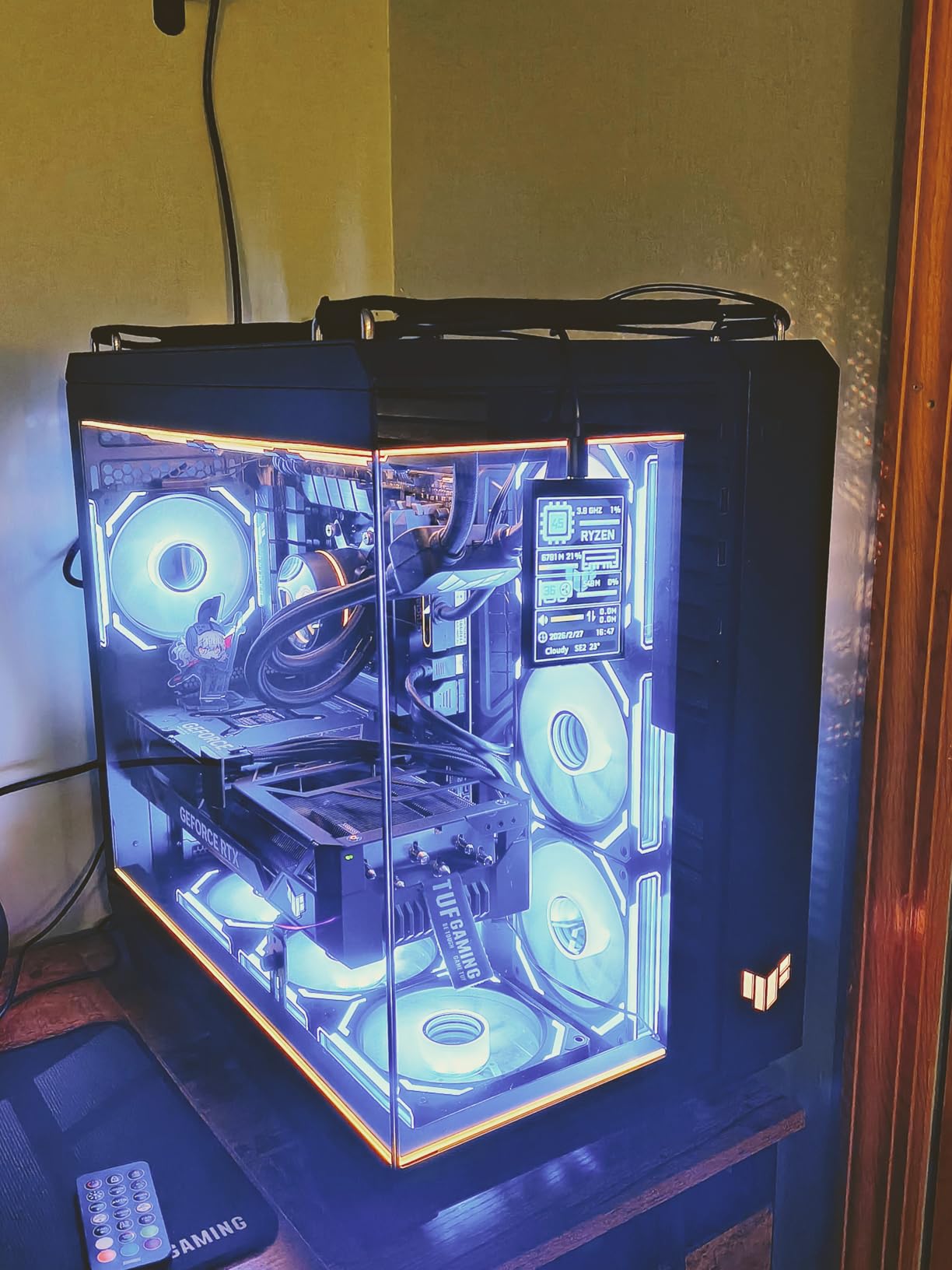 ASUS TUF Gaming GT502 Horizon Dual-Chamber ATX Mid-Tower Case customer photo 1