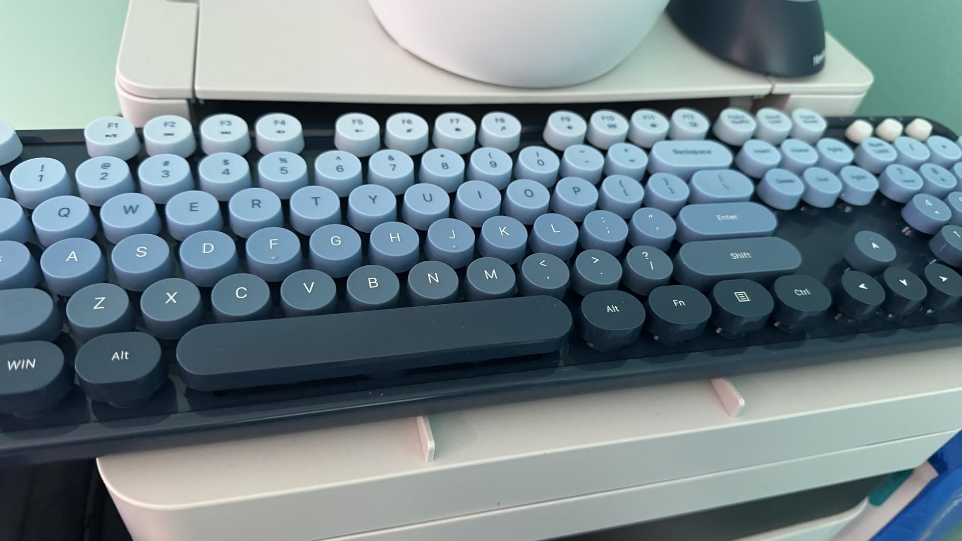 Wireless Keyboard and Mouse Combo, Retro Typewriter Keyboard with Round Keycaps, Full-Size Ergonomic, Blue, Ideal for Windows PC, Home, Office, and College customer photo 2