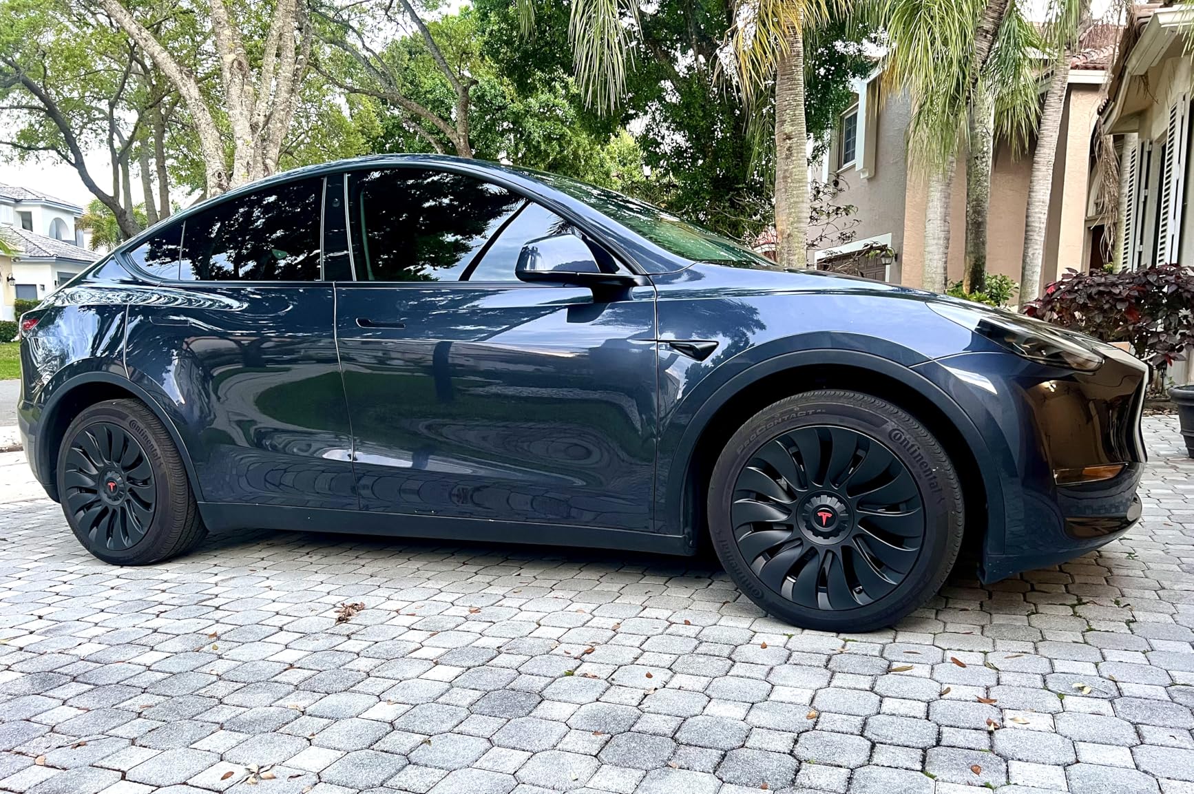 Tesla Model Y 19