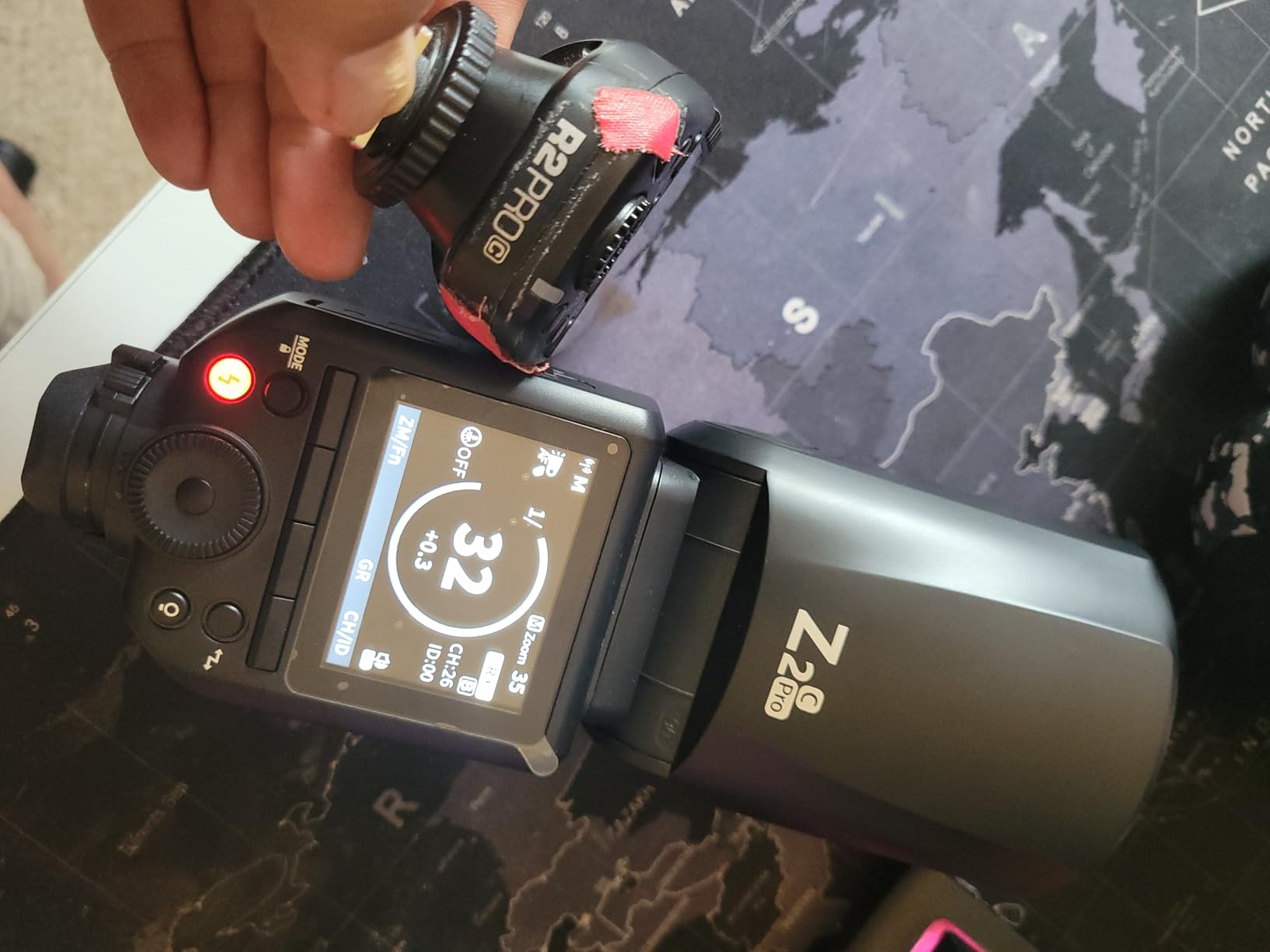 Neewer Z2PRO-C 2.4G TTL Round Head Flash Speedlite Compatible with Canon, Wireless Compatible with Godox, 76Ws 1/8000s HSS, Upgraded UI, 7.2V/3000mAh Battery, 600 Full Power Flash customer photo 2