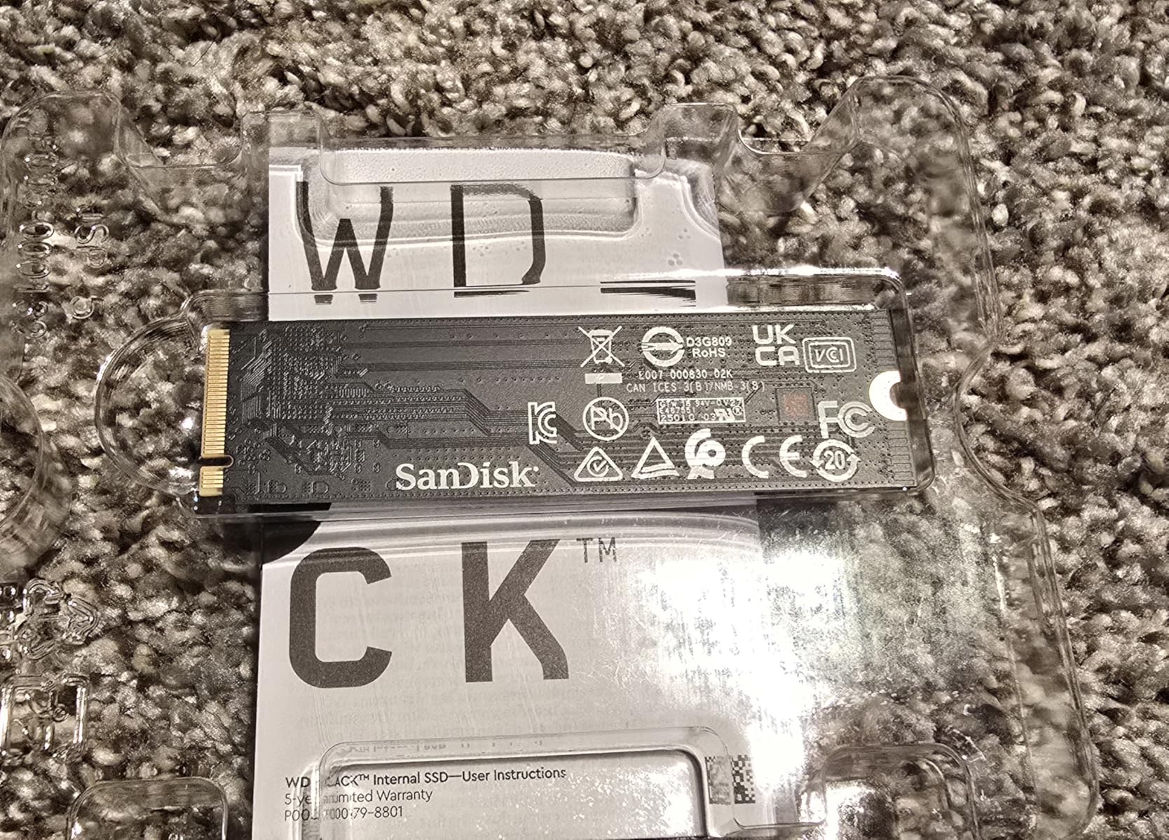 WD_Black SN7100 1TB NVMe SSD - Gen4 PCIe, M.2 2280, Up to 7,250 MB/s Read Speed, Up to 6,900 MB/s Write Speed, Next Gen TLC 3D NAND, for Laptops, Handheld Gaming Devices customer photo 1