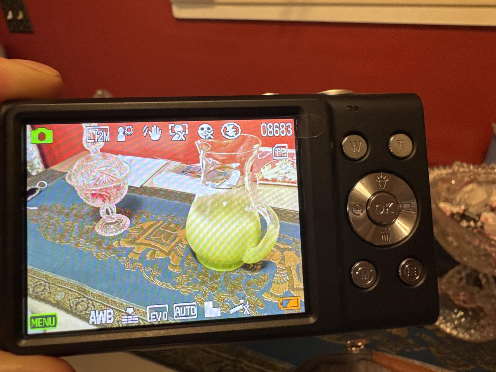 Digital Camera, Autofocus 4K Vlogging Camera for Photography with 32GB Card, 48MP Portable Compact Point and Shoot Digital Camera for Teens Adult Beginner with 16X Zoom, Anti-Shake, 2 Batteries, White customer photo 2