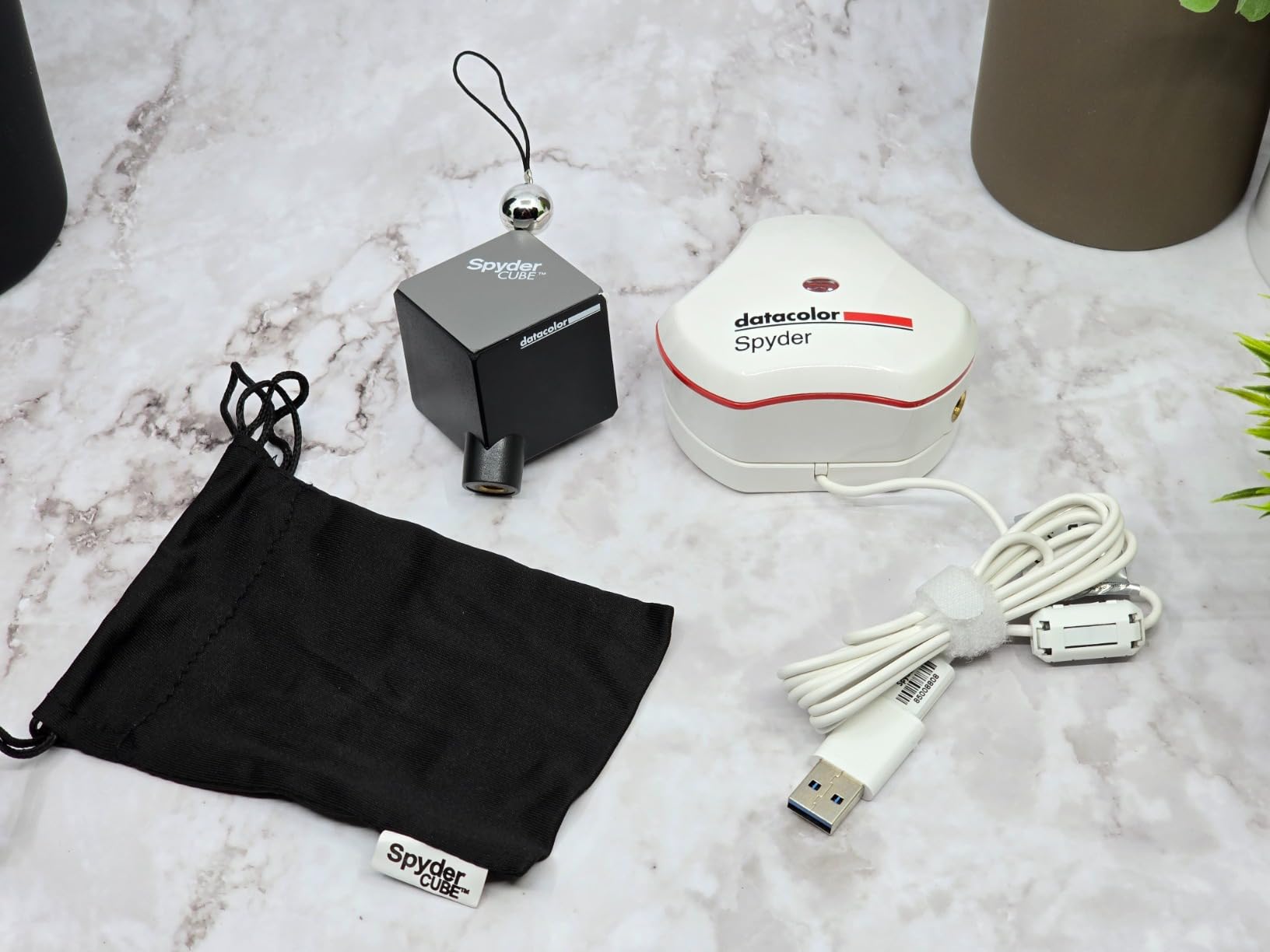 Spyder Celebration Kit - Includes Spyder, Spyder Cube, & Spyder Checkr 24, Complete Photo Colour Management from Capture Through Display, Photography Colour Tool Kit customer photo 1