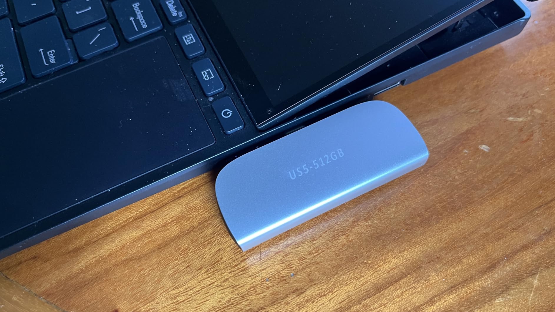 KingSpec MemoStone 1TB Portable USB-C External SSD 2000MB/s, High-Speed Solid State Drive with USB 3.2 Gen2x2 20Gb/s Interface, Compatible with Apple iPhones/Tablets/Laptops customer photo 2