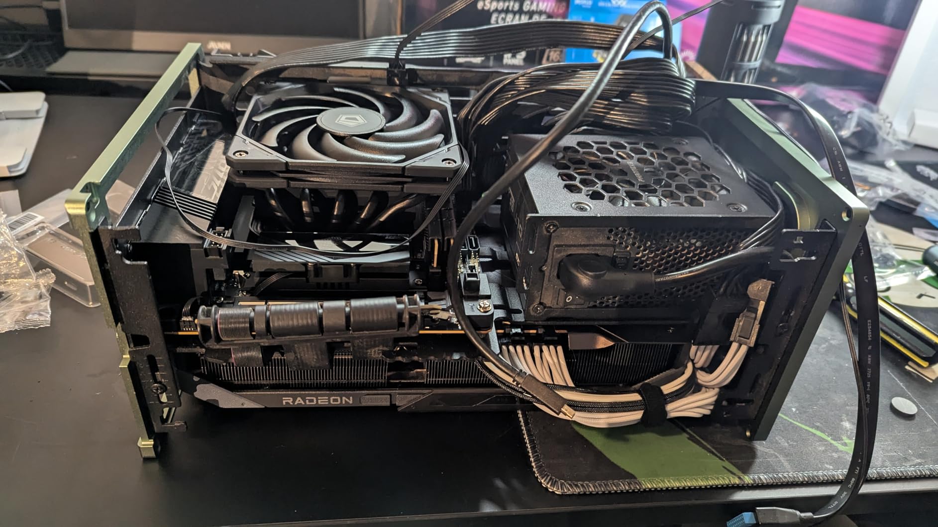 GIGABYTE B850I AORUS PRO AMD AM5 Mini-ITX Motherboard, Support AMD Ryzen 9000/8000/7000 Series, DDR5, 8+2+1 Power Phase, 2X M.2, PCIe 5.0, USB-C, WIFI7, 2.5GbE LAN, EZ-Latch customer photo 1