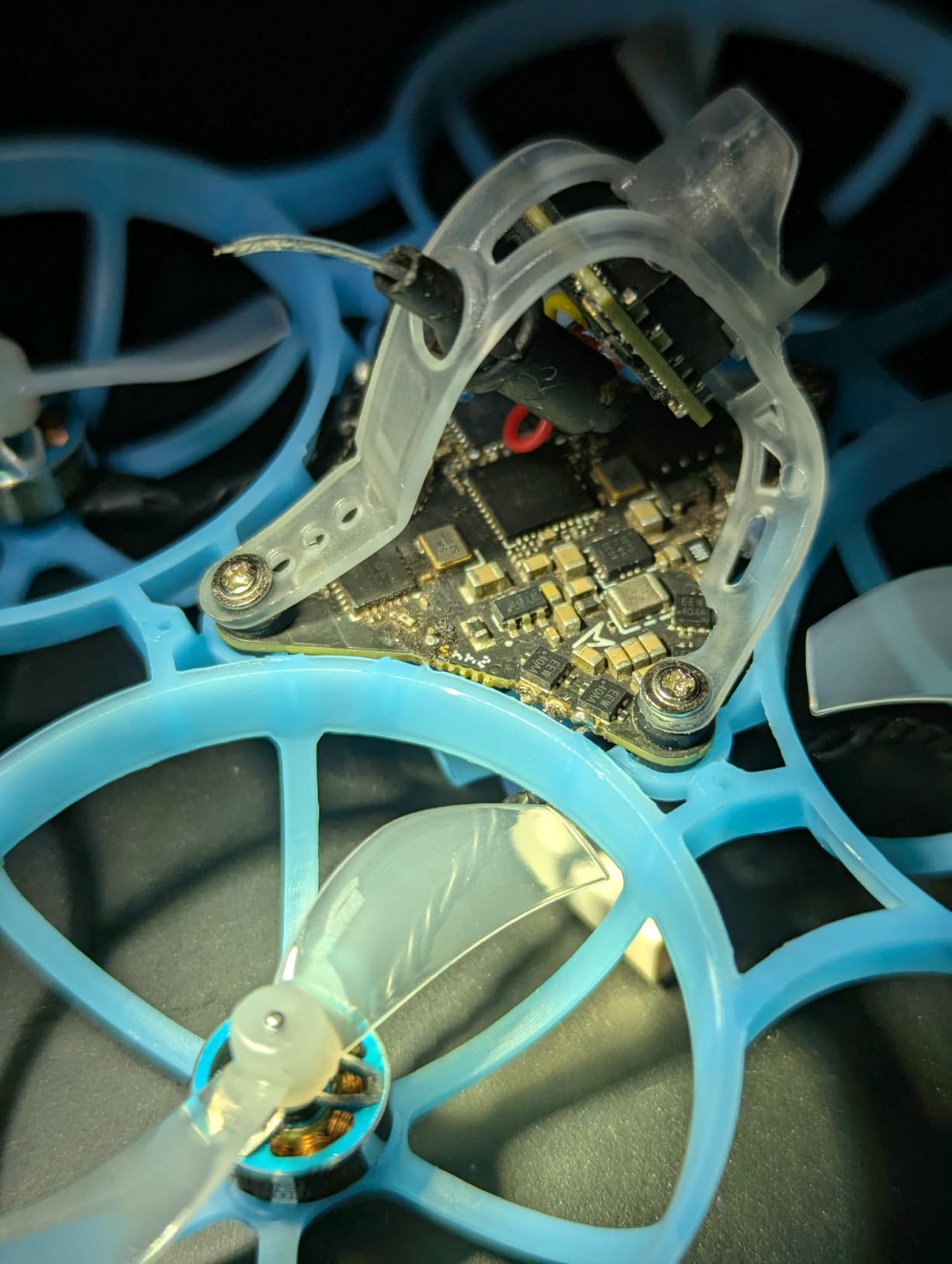 BETAFPV Air75 Brushless Whoop Quadcopter, Ultralight 1S 75mm Micro Whoop Drone with C03 FPV Camera, G473 5IN1 Air Flight Controller ELRS Receiver 0802SE 23000KV Motors for FPV Racing Freestyle-ELRS customer photo 2