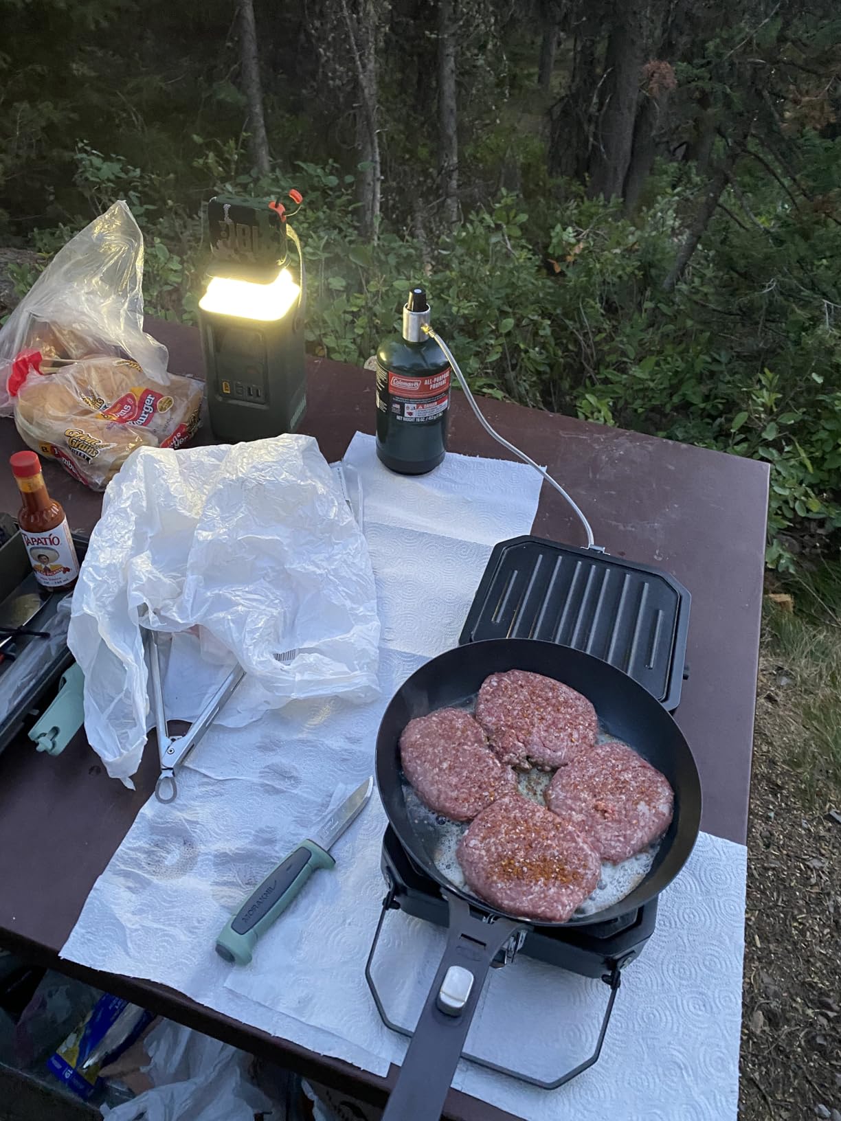 Gonex 2 Burner Propane Camping Stove with Griddle & Grates customer photo 1