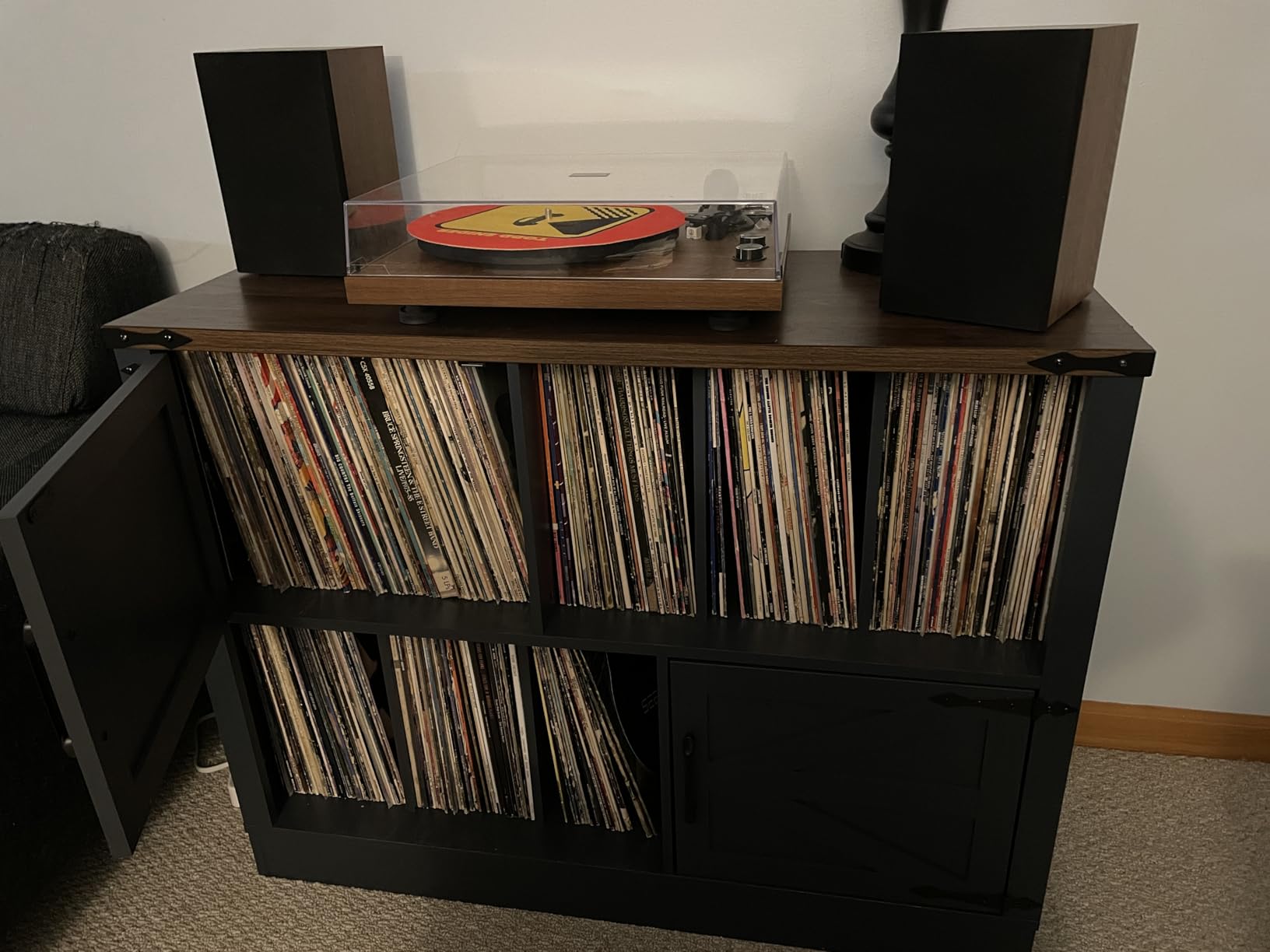 Large Record Player Stand with Vinyl Storage Up to 450 Albums, 39 Inch Farmhouse Wood Navy Blue Vinyl Records Storage Cabinet with Barn Doors, Mid-Century Turntable Stand customer photo 2