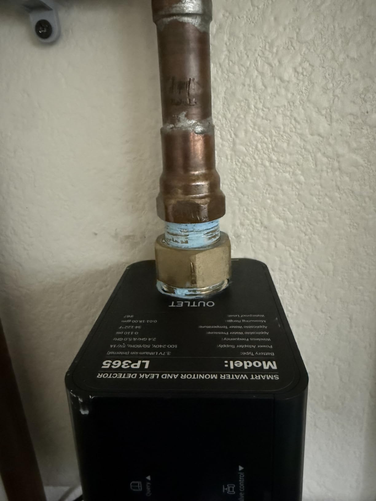 Frizzlife LP365 Smart Water Monitor and Automatic Shutoff - 0.01GPM Ultrasonic Micro Leak Detection, APP Wi-Fi Remote Control, Real-Time Flow/Temp Monitoring, 24/7 Water Usage Reports, 3/4