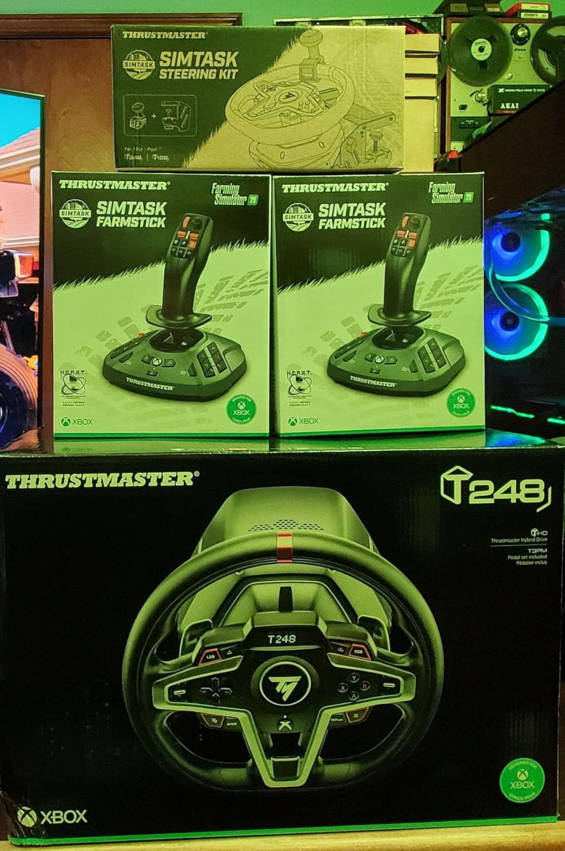 Thrustmaster SimTask FarmStick, Multifunctional Joystick for Farming Simulation (Compatible with PS5 and PC) customer photo 1