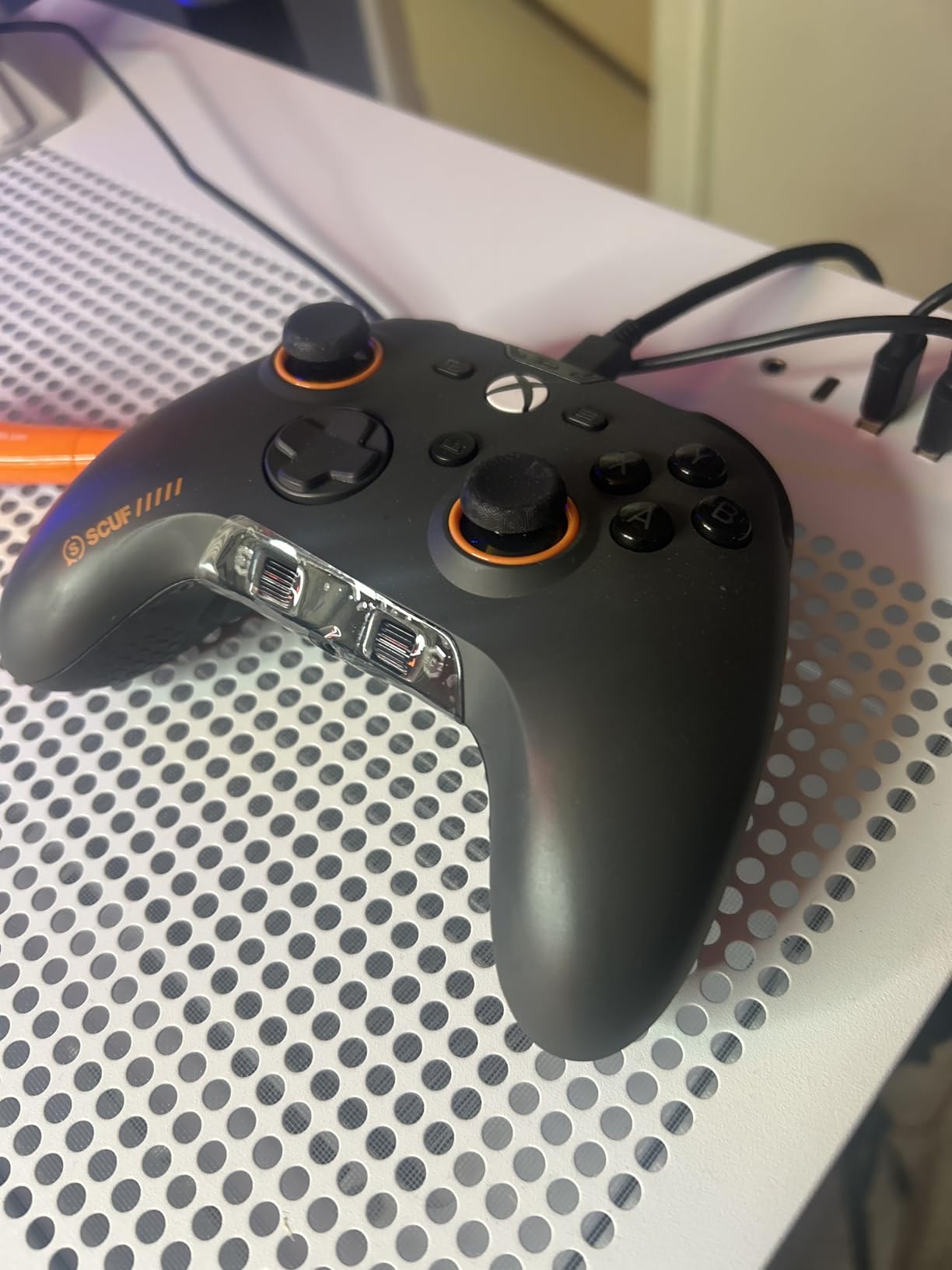 SCUF VALOR PRO Wired Performance Xbox Controller - Customizable Back Paddles, Instant Triggers, Hall Effect Thumbsticks, Audio Controls, Xbox Series X|S, Xbox One, Windows PC - Steel Gray customer photo 2