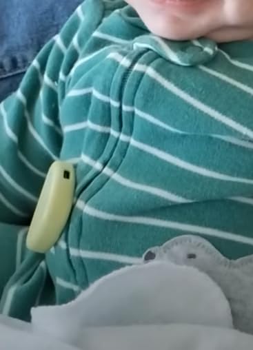 BellyButton Baby Movement Monitor for peace of mind, with gentle vibration, app alerts, easy clip, portable design, and safe for babies customer photo 1