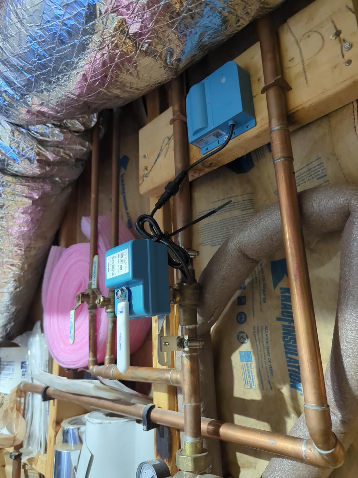 YoLink DIY Automatic Water Leak Detection & Shut-Off Starter Kit, Valve Operator, X3 Version Wireless Valve Controller, (4) Leak Sensors, Hub customer photo 2