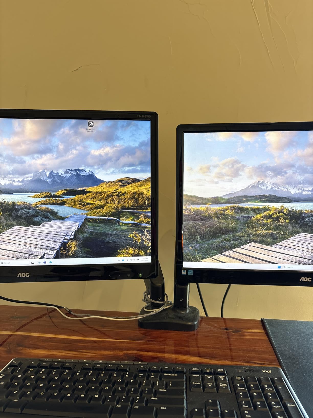 Mount-It! Dual Monitor Desk Mount, Two Independent Gas Spring Arms, Fits 13-32