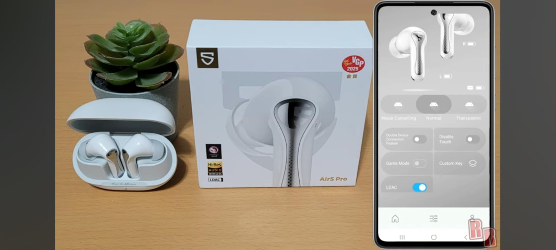 SoundPEATS Air5 Pro Hi-Res Wireless Earbuds, LDAC & aptX Lossless, Audiophile-Grade Sound with Wide Soundstage, 37H Playtime, Bluetooth 5.4, IPX5 Waterproof, Multipoint Connection customer photo 2
