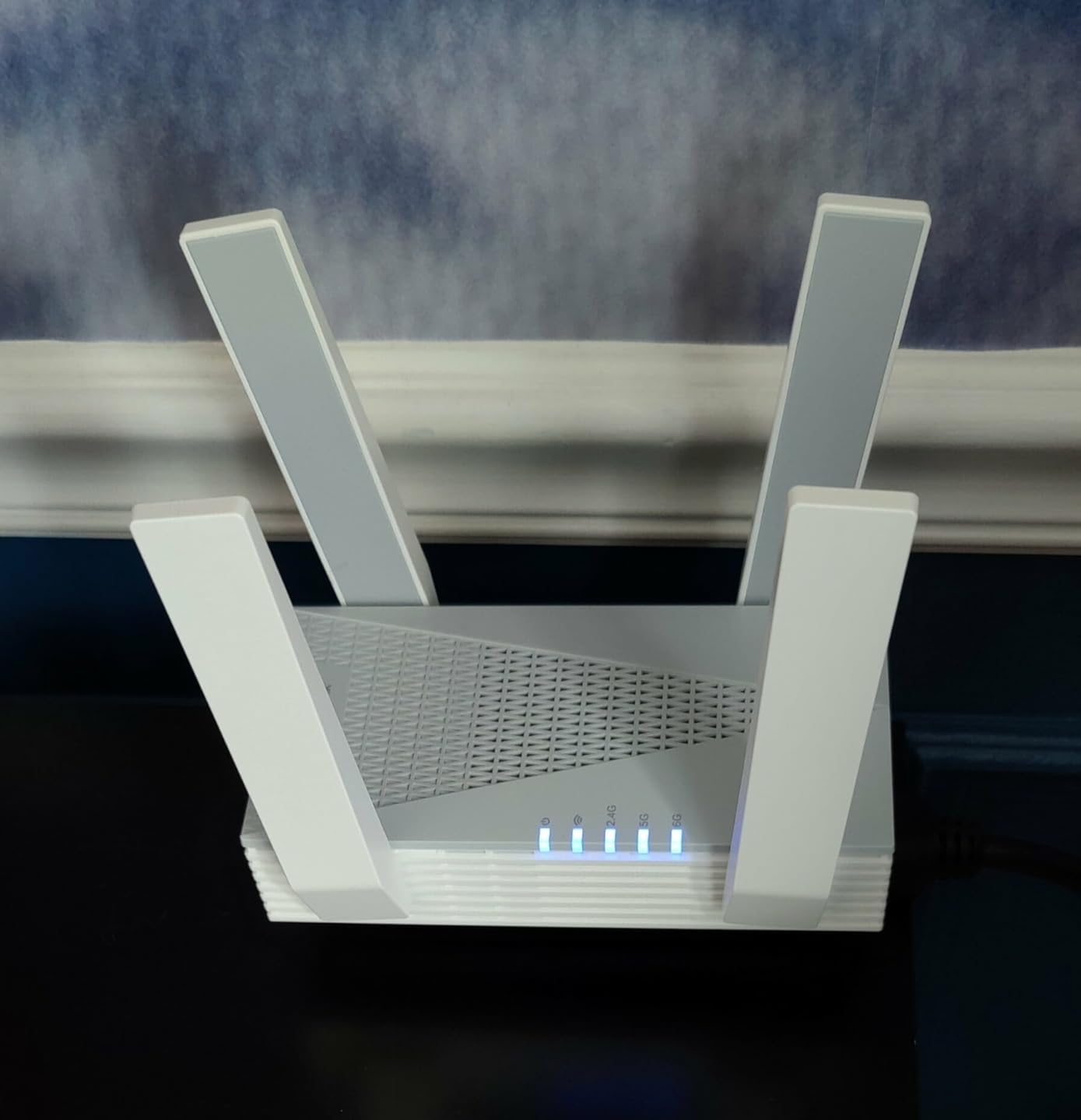 TP-Link BE10000 Wi-Fi 7 Range Extender RE653BE | 10 Gbps Tri-Band Wireless Repeater | 2.5 Gbps Ethernet Port | Internet Signal Booster for Home | Up to 2800 sq.ft, 128 Devices | 6 GHz, MLO, EasyMesh customer photo 2