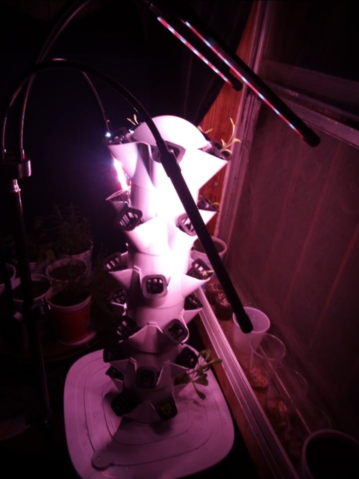 VEVOR Hydroponic Growing System, 30 Pods Vertical 6 Tiers Hydroponic Tower, Home Hydronic Garden with Water Pump & Timer customer photo 2