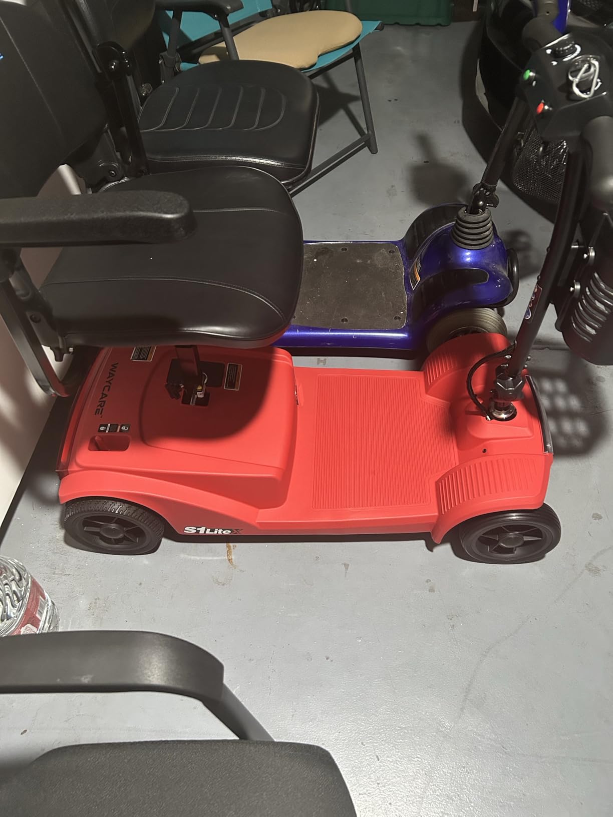 15-25 Miles Long Range Mobility Scooter, Weight Capacity 300 LBS+ Powered Mobility Scooters for Seniors, Compact Duty Mobile for Travel with LED Headlight and Detachable Basket customer photo 1