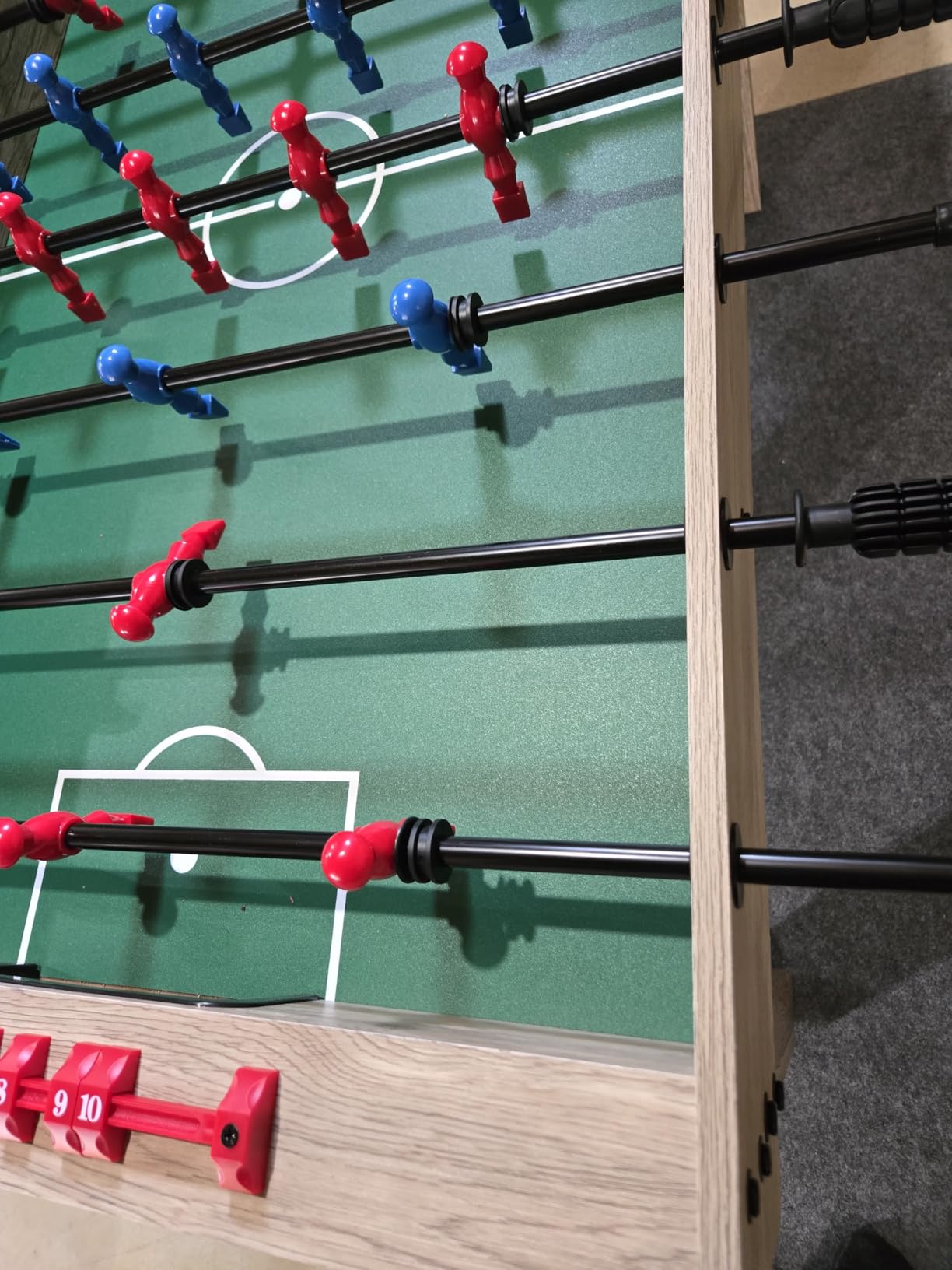 Amazon Basics 48-Inch Foosball Table Soccer Game Room Size with 4 Balls and 2 Cupholders, Oak customer photo 2