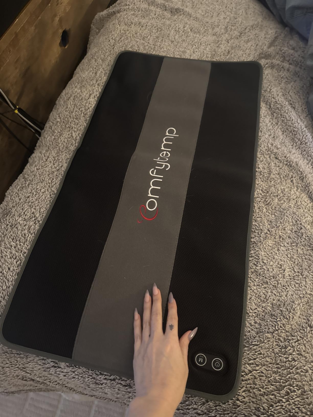 Comfytemp 33'' x 17'' Red Light Therapy Mat for Body, 480 LEDs Flexible Near Infrared Light Therapy Pad, 660nm & 850nm Light Blanket for Back Belly Knee Joints Muscle, 65W customer photo 1