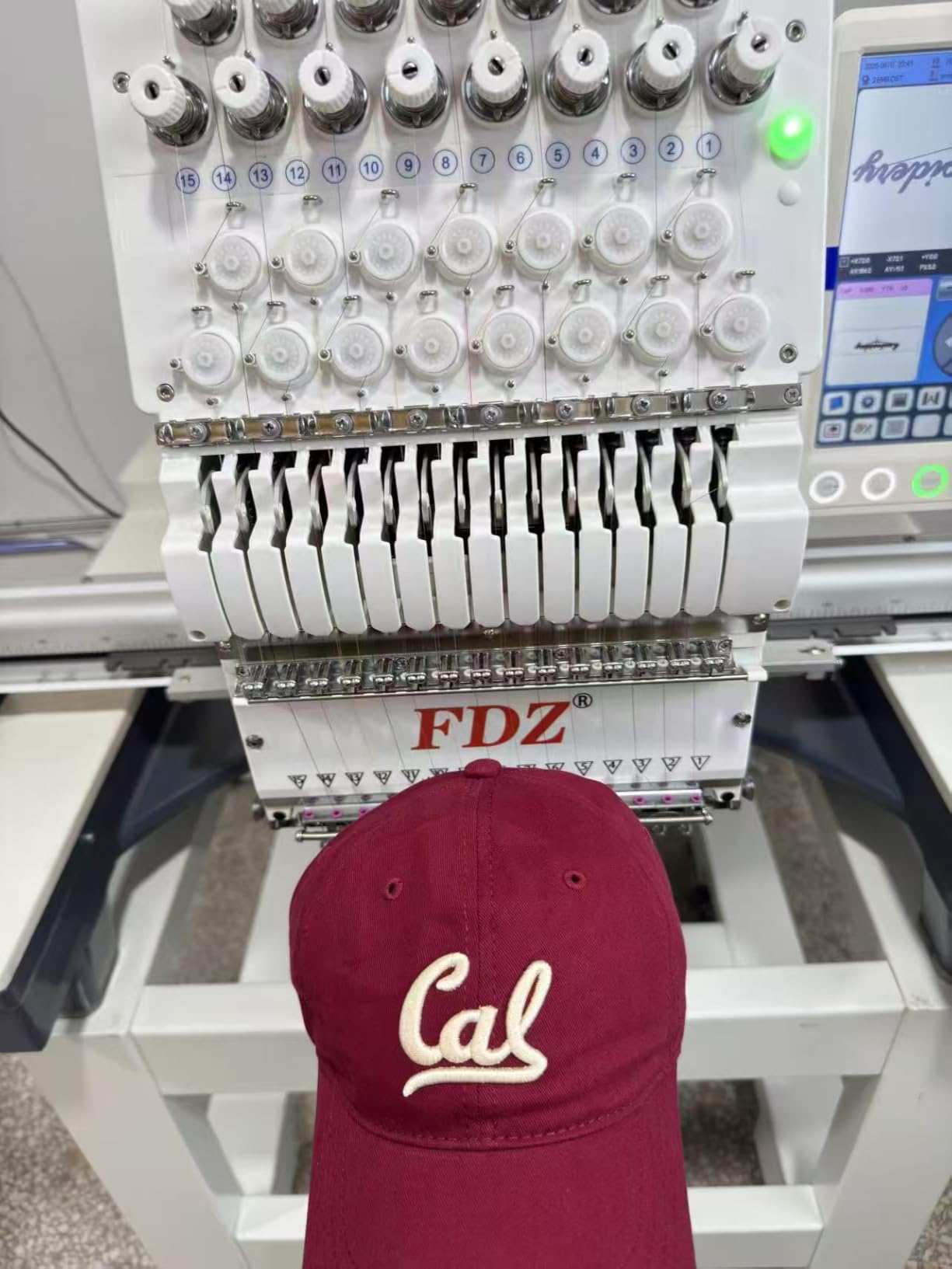 FDZ Embroidery Machine with 15 Needles, 14