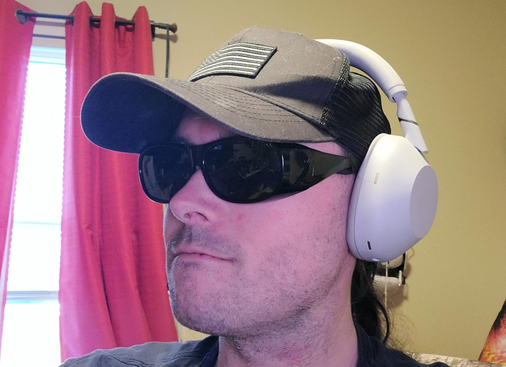 Sony WH-1000XM6 The Best Noise Canceling Wireless Headphones, HD NC Processor QN3, 12 Microphones, Adaptive NC Optimizer, Studio-Quality, 30-Hour Battery customer photo 2