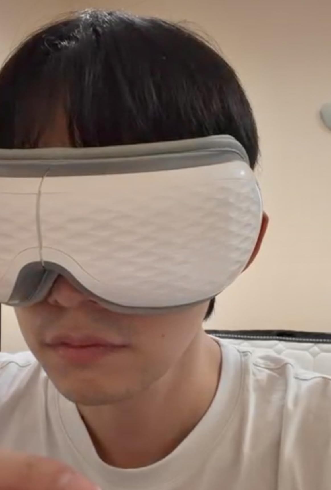 ALLJOY Eye Massager with Heat, Mothers Day Gifts for Women Men, Bluetooth Music Sleep Mask for Migraine Relief,Eye Strain, Dark Circles & Dry Eyes customer photo 1