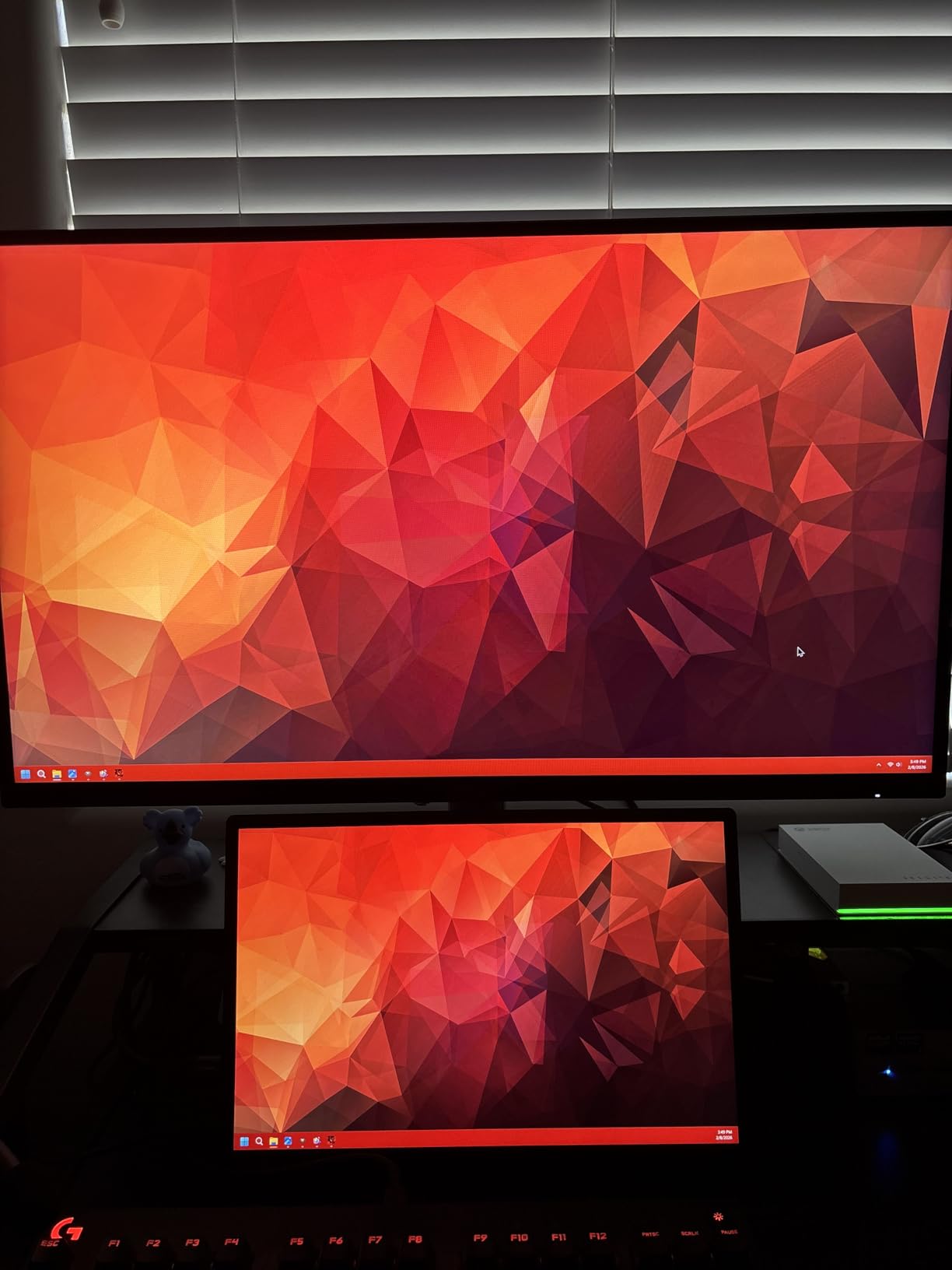 KTC 27 Inch Dual Mode Mini LED Monitor - 4K UHD at 160Hz & 1080P FHD 320Hz Gaming Monitor, 65W Type-C Port, HDR1400 Fast IPS Panel, Adaptive-Sync, HDMI 2.1 & DP 1.4, Height Adjustment, VESA Wall Mount customer photo 1