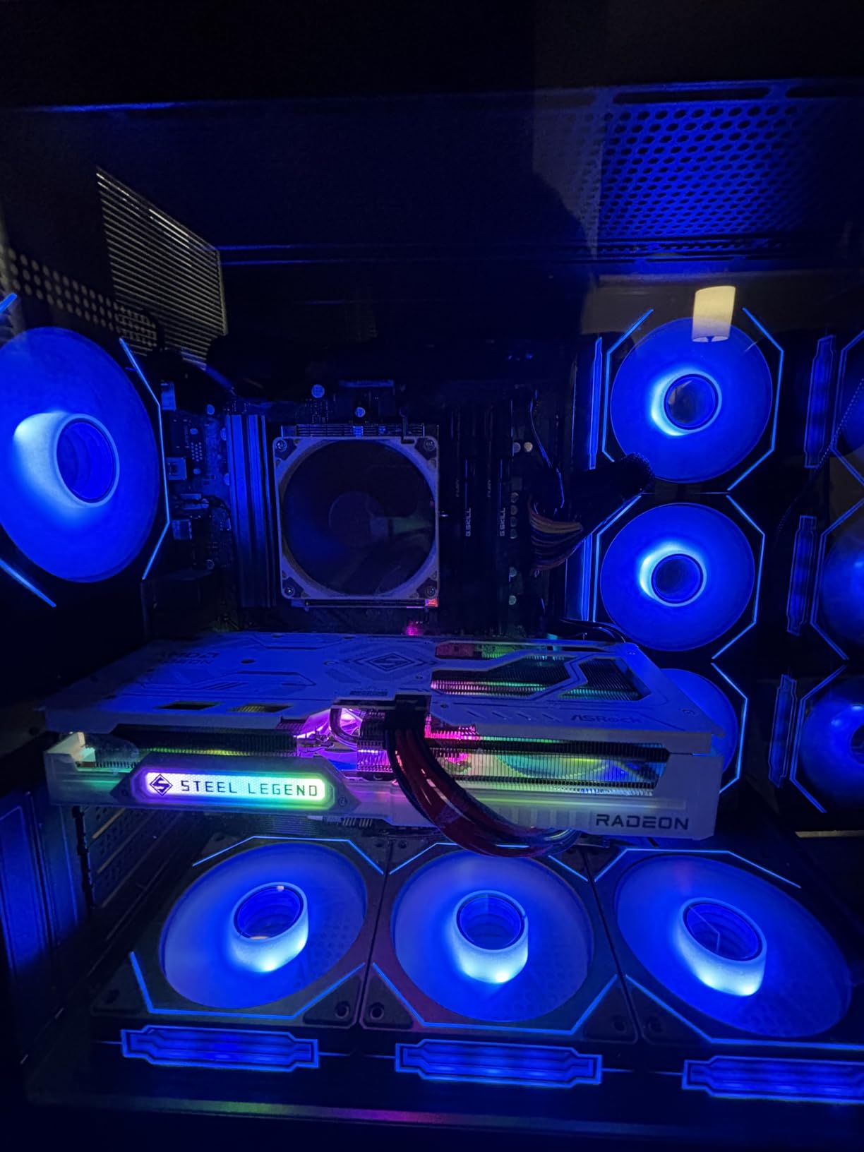 ASRock Radeon RX 9060 XT Steel Legend 8GB GDDR6 OC Graphics Card customer photo 2