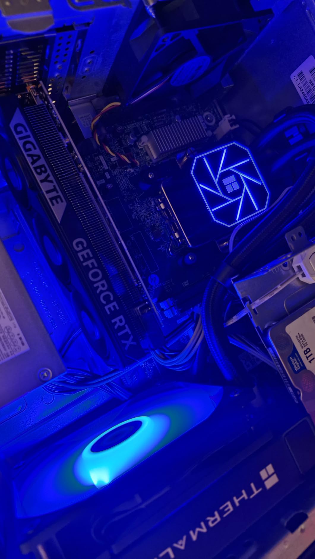 GIGABYTE GeForce RTX 5060 OC Low Profile 8G Graphics Card, by NVIDIA, 8GB 128-bit GDDR7, PCIe 5.0, Supports up to 4 displays, DisplayPort & HDMI customer photo 1