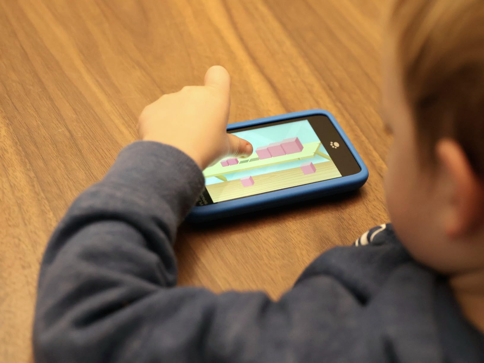 MOMILLA Kids Smart Phone with Dual Camera, 3.97