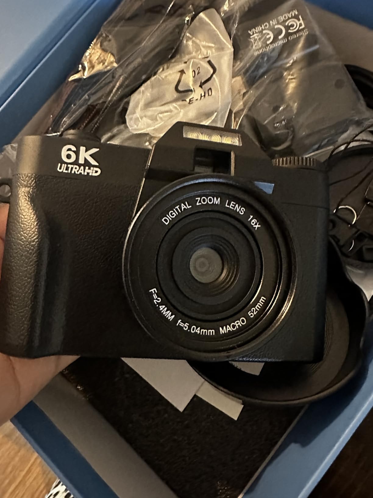 FLATIC Cameras for Photography, 6K/5K/4K Digital Camera with 180°Flip Screen, Vlogging Camera with 64GB/32GB Card, Battery, Card Reader, Camera for Beginner, Teens customer photo 1