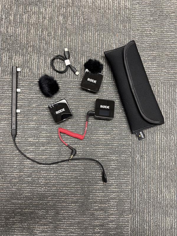 RØDE Wireless GO (Gen 3) - Compact Wireless Mic - Pristine Audio, 32-bit Float Recording, Automatic Level Control, for Phones, Cameras and Computers (Cobalt) customer photo 1