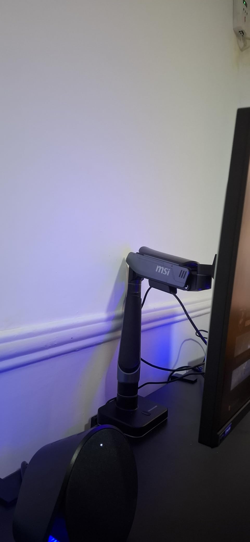MSI MPG MT201R V2 - Premium RGB Single Monitor Stand Arm, Supports 17-49