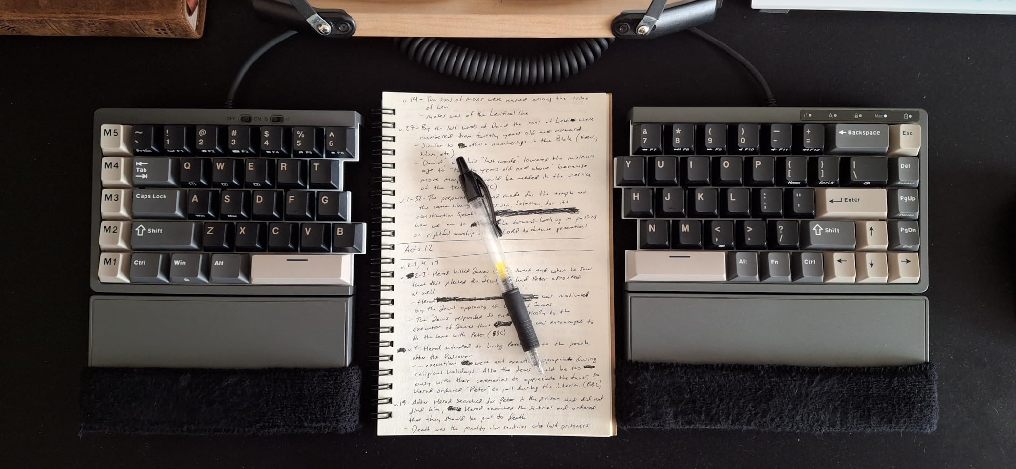 RK ROYAL KLUDGE RKS70 Ergonomic Split Keyboard, Wireless RGB Mechanical Keyboard with Bluetooth/2.4GHz/Wired, 75% Hot Swappable Gaming Keyboards with Fixed Wrist Rest, Pre-lubed Linear Creamy Switches customer photo 1