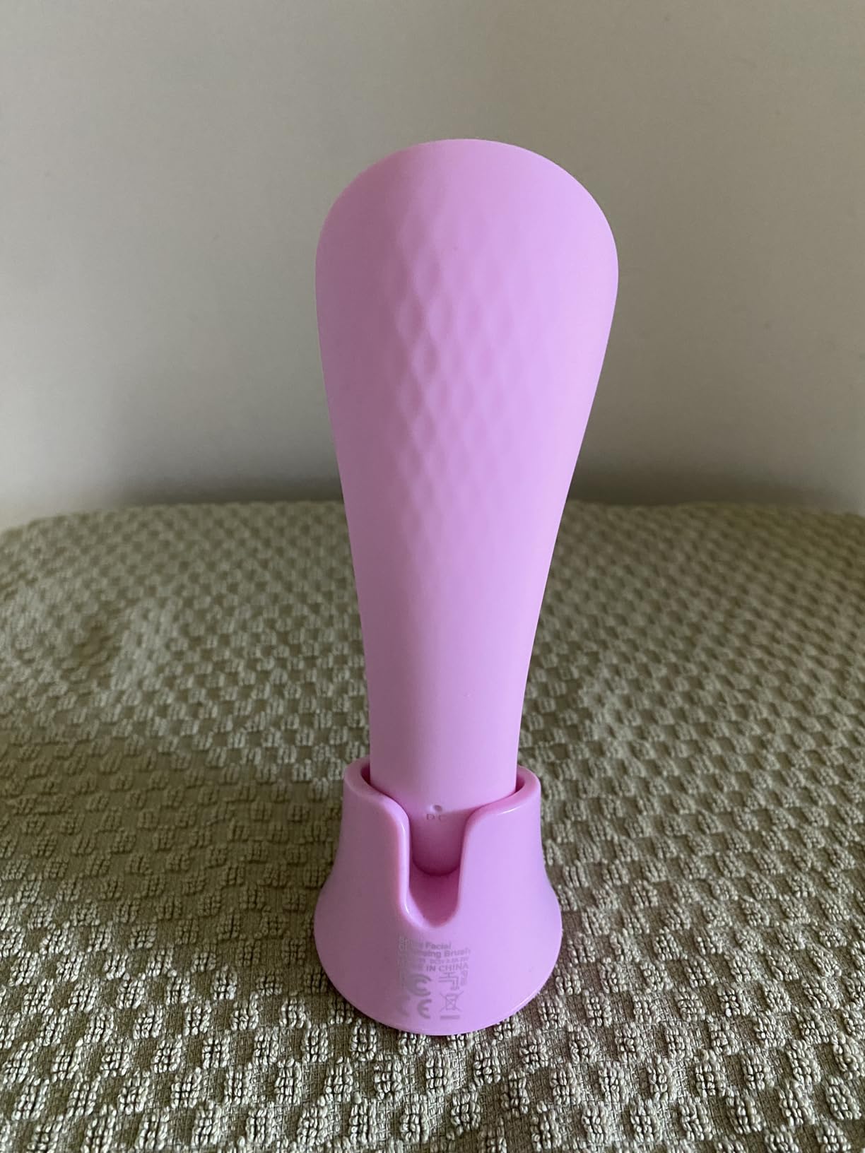 PRITECH Facial Cleansing Brush, Rechargeable Silicone Face Scrubber with Heat Massage End, Vibrating Exfoliator Scrubber for Deep Cleaning, Waterproof Face Brush for Women and Men (Black) customer photo 2