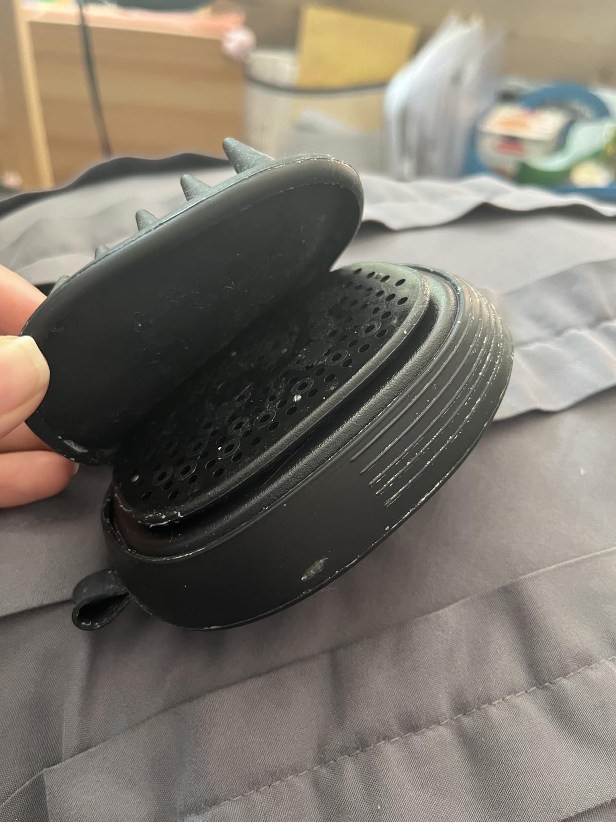 EKZ Sonic Vibrating Scalp Massager Shampoo Brush: Electric Silicone Hair Scrubber for Deep Scalp Clean, Dandruff Removal, Exfoliation, Stress Relief & Hair Growth customer photo 1